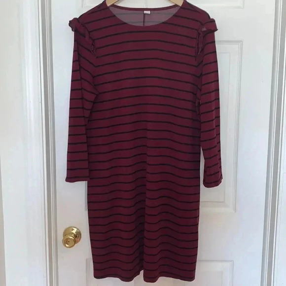 Old Navy Striped Shift Dress - Picture 1 of 4